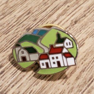 Petite oval countryside landscape scene pin